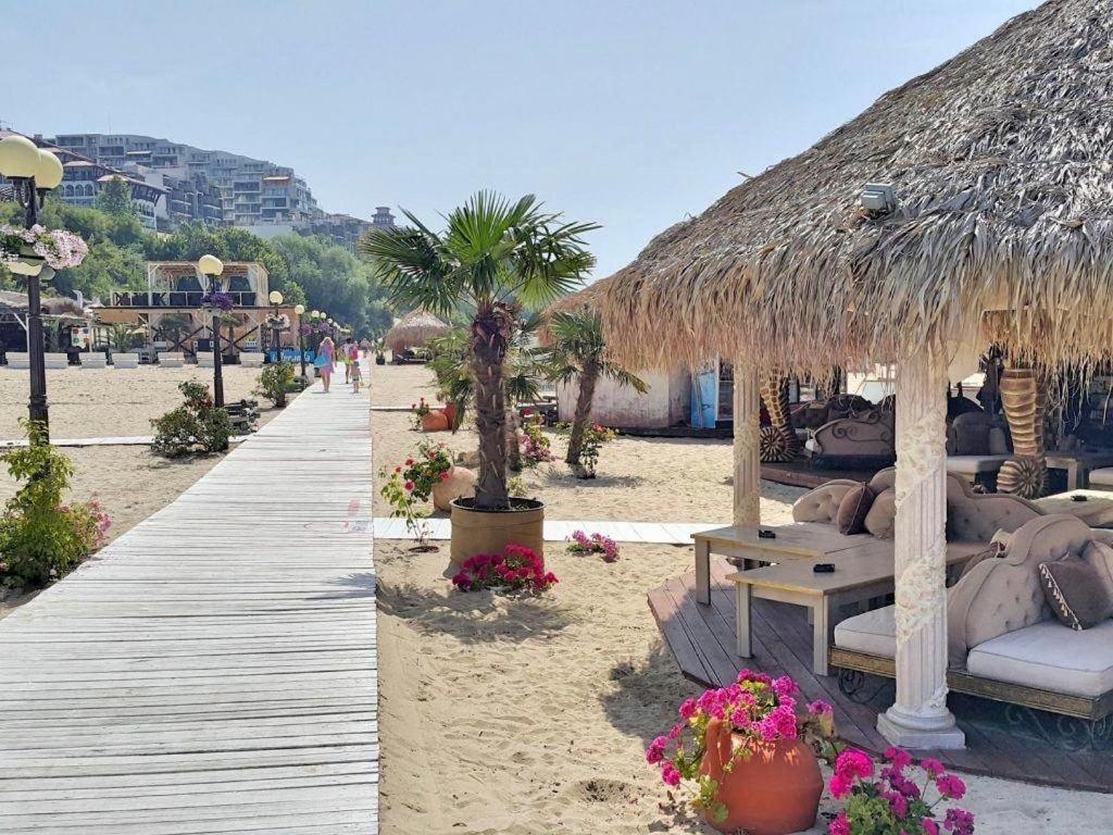 Dolce Vita Sea View Apartment Sveti Vlas Exterior foto